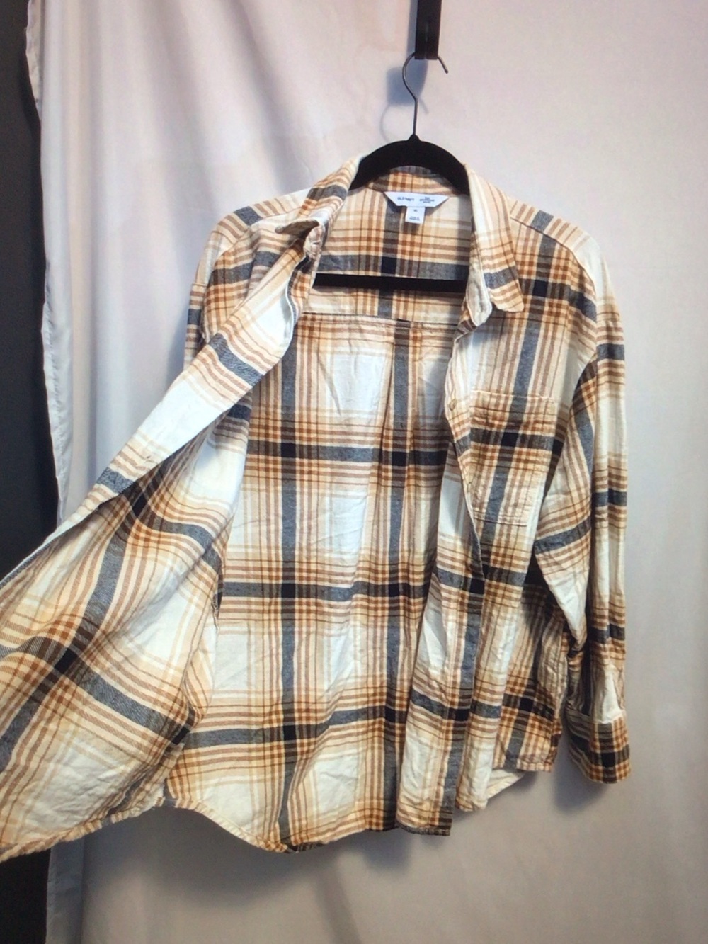 Old Navy Cream, Brown & Blue Plaid Button-Front Shirt - Picture 3 of 13